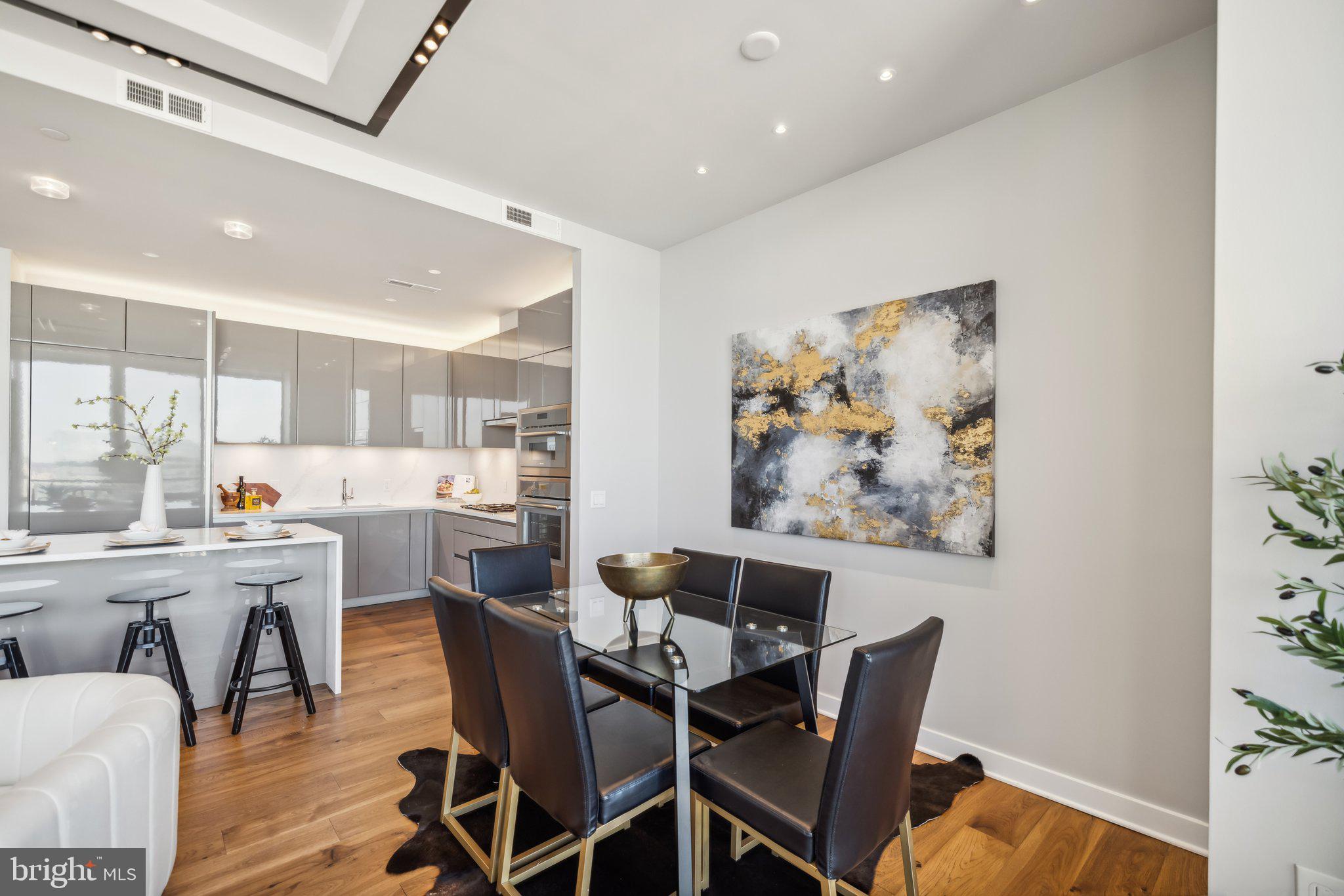 1781 N PIERCE STREET 2404