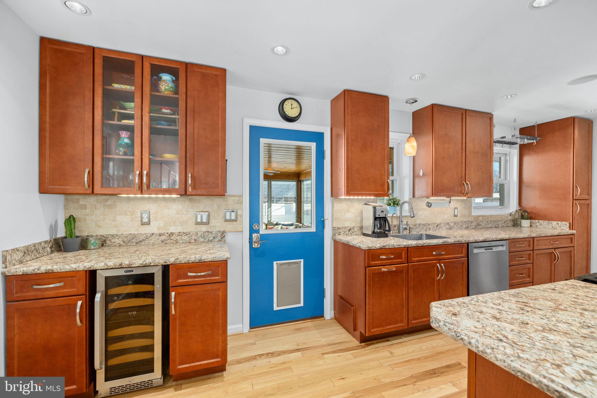 1401 S COLUMBUS STREET