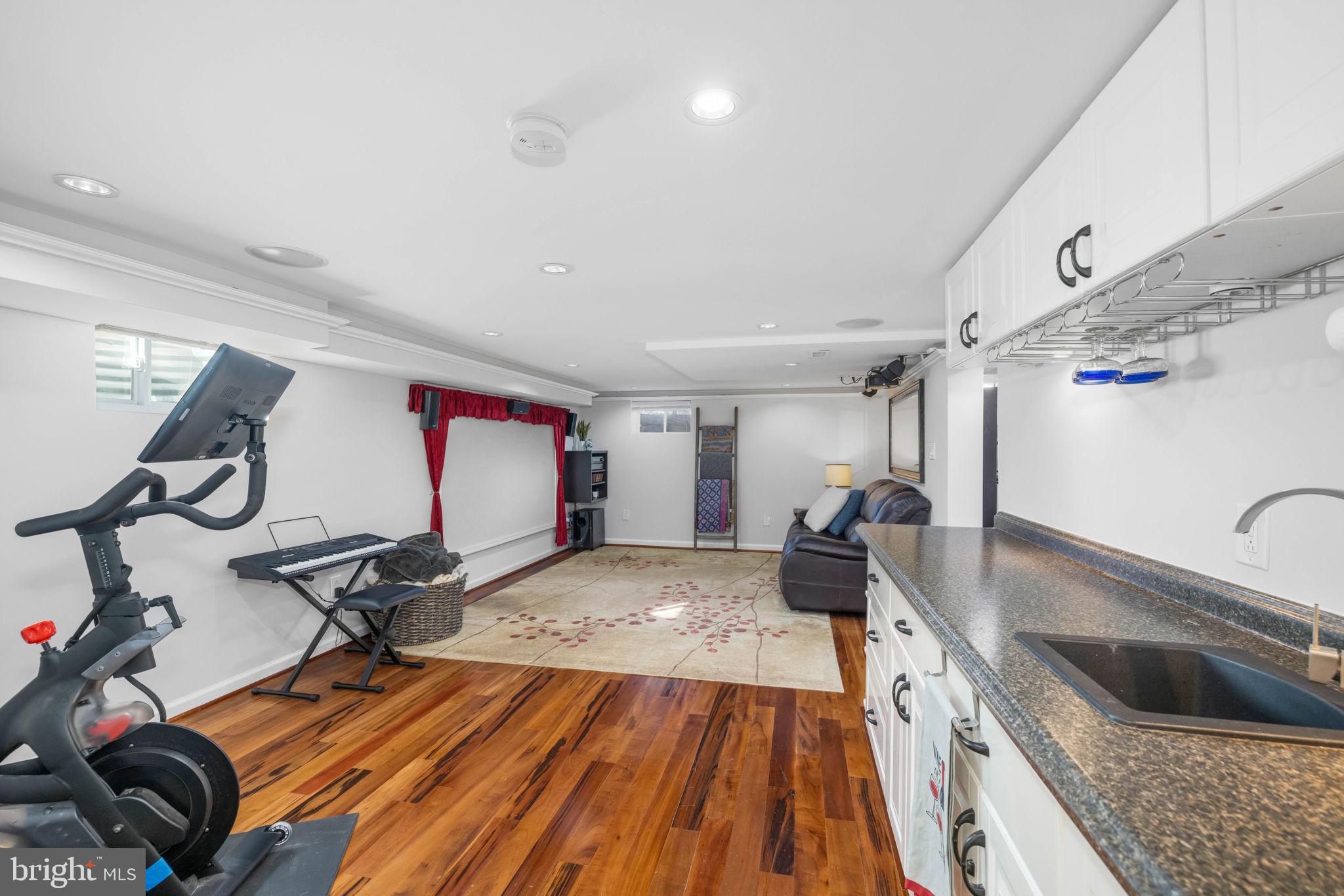 1401 S COLUMBUS STREET