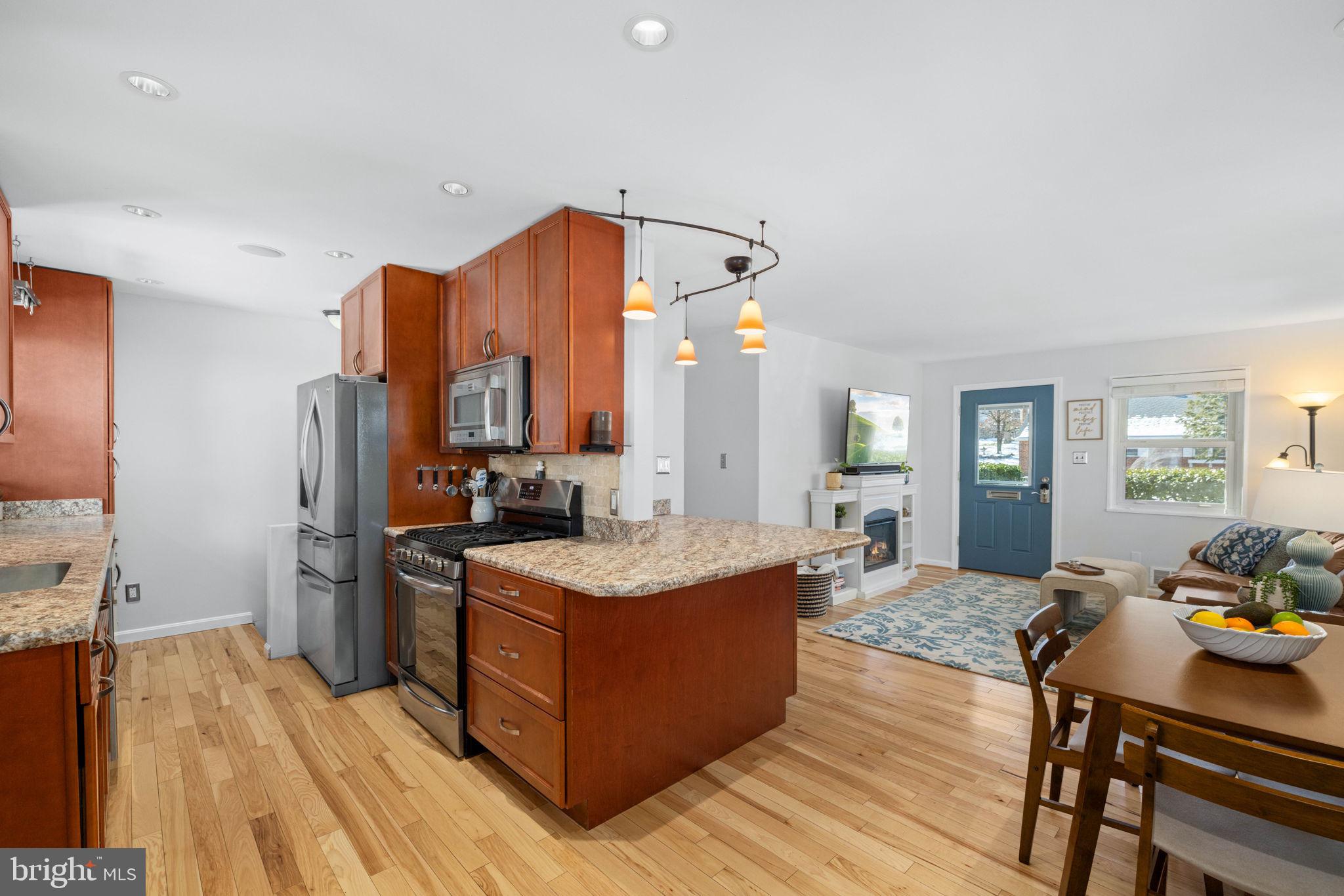 1401 S COLUMBUS STREET