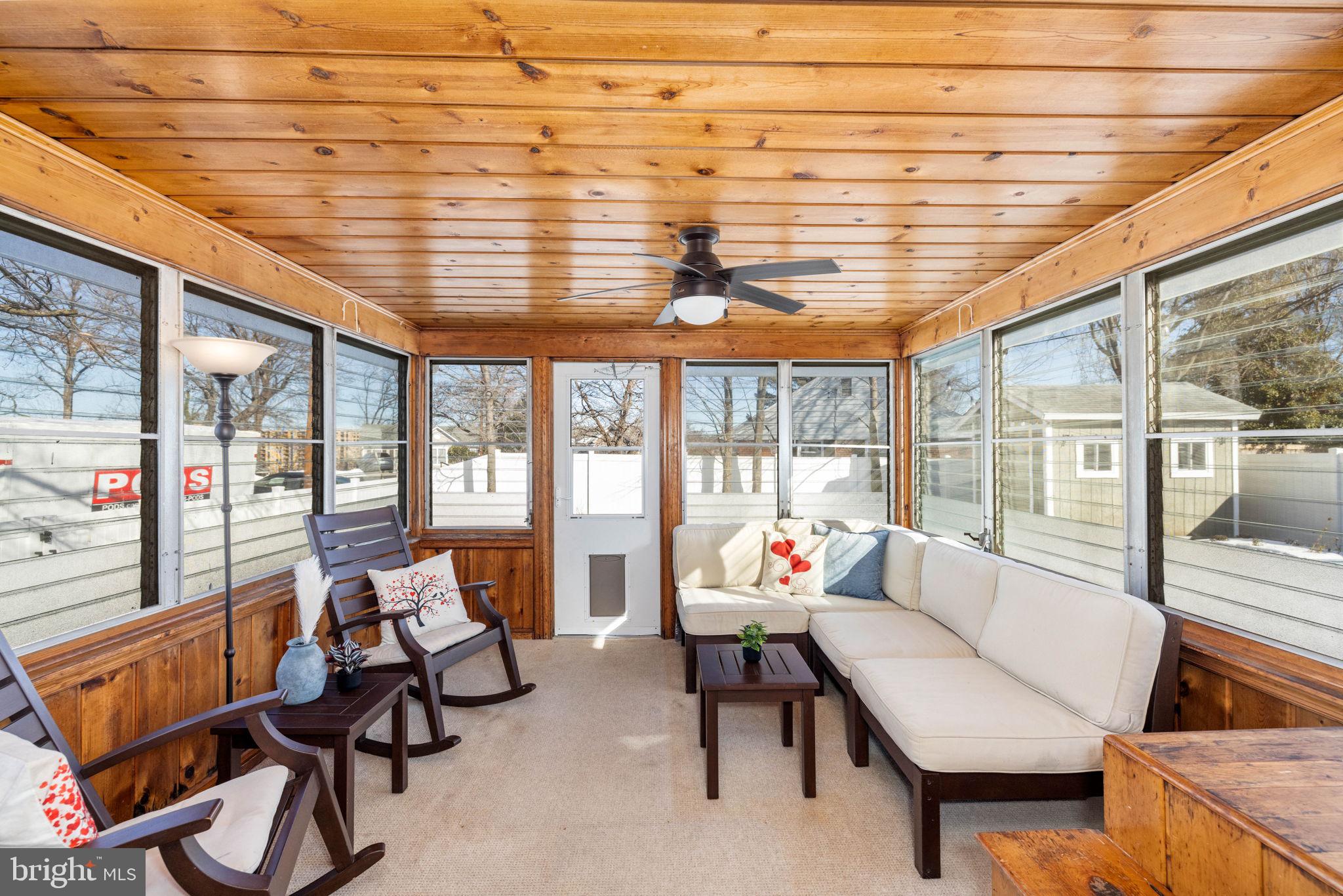 1401 S COLUMBUS STREET