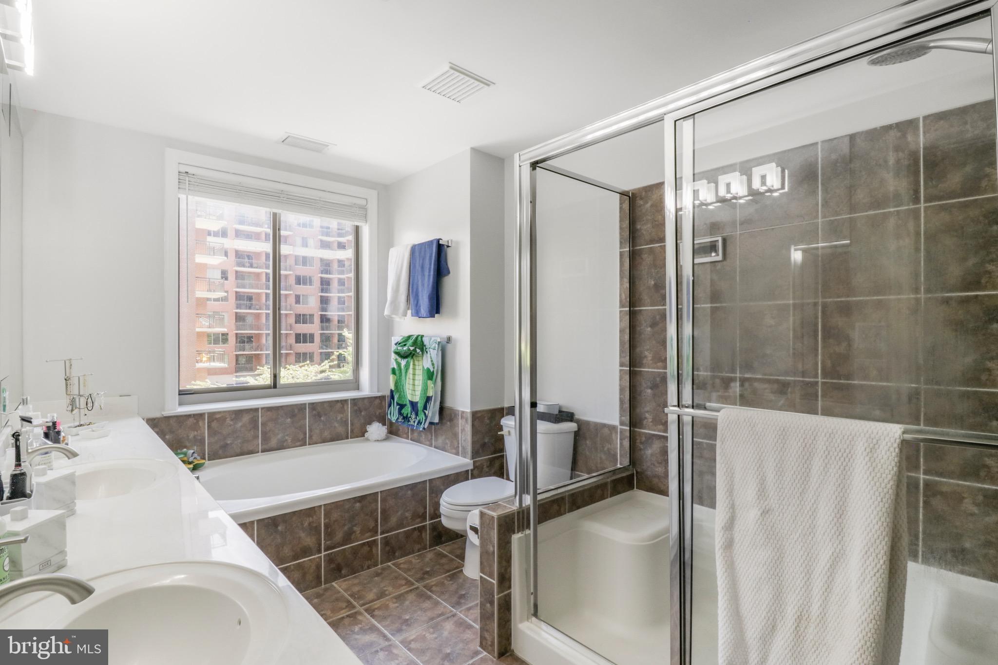 901 N MONROE STREET 416