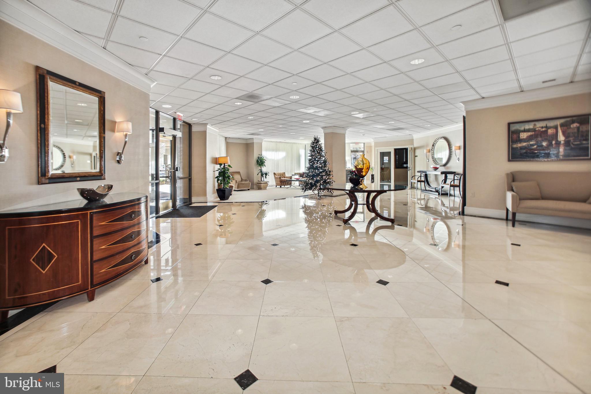 901 N MONROE STREET 416