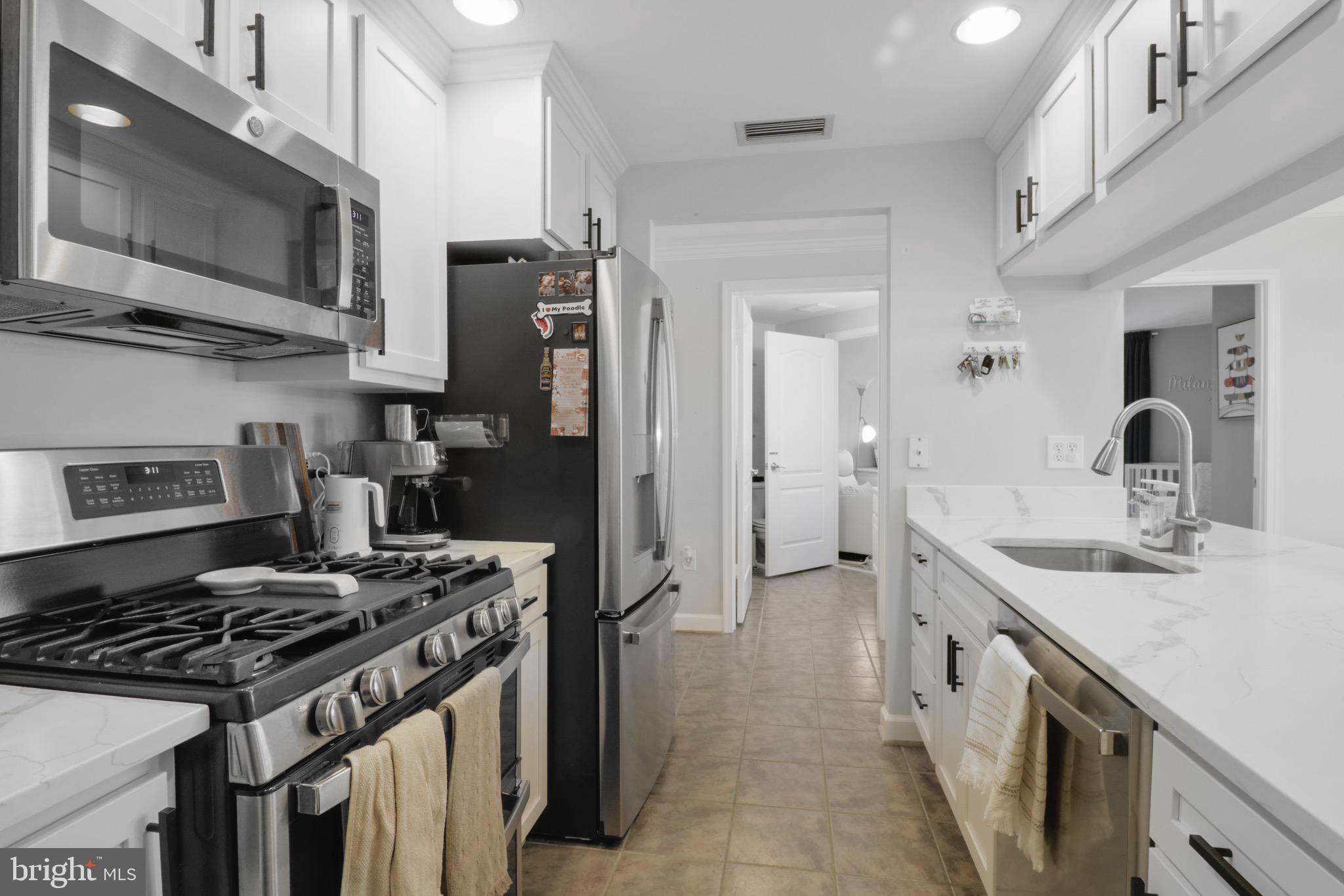 901 N MONROE STREET 416