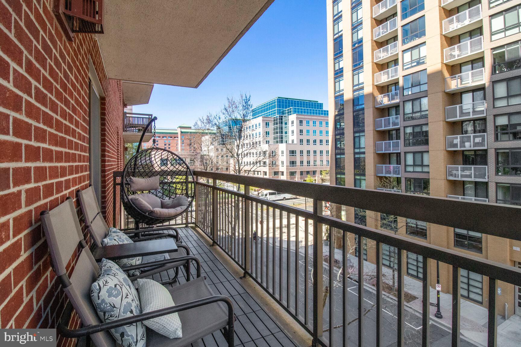 901 N MONROE STREET 416