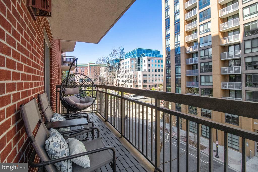 901 N MONROE STREET 416