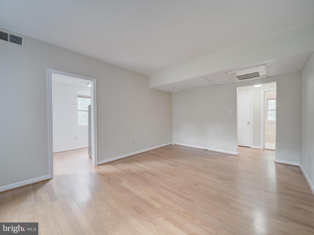 1717 N TROY STREET 7-392