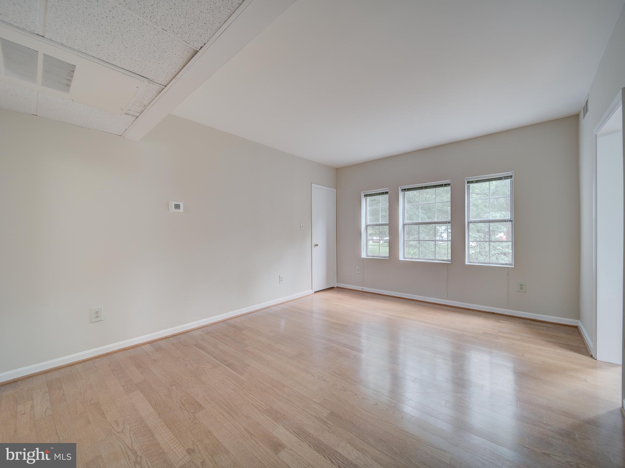 1717 N TROY STREET 7-392