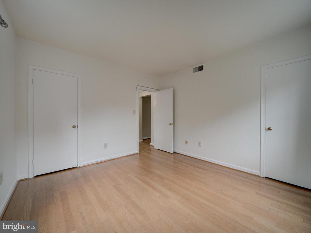 1717 N TROY STREET 7-392