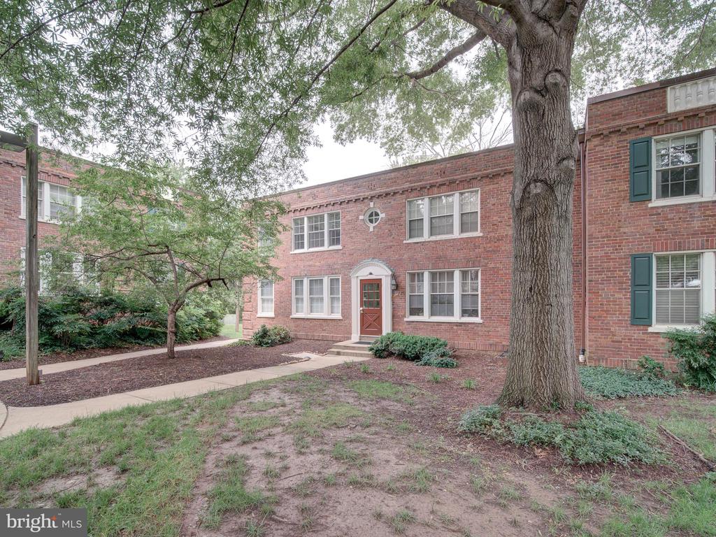 1717 N TROY STREET 7-392