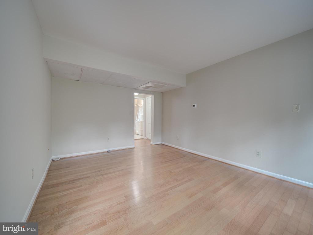 1717 N TROY STREET 7-392