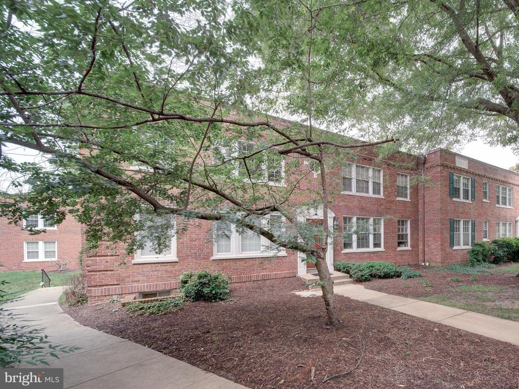 1717 N TROY STREET 7-392