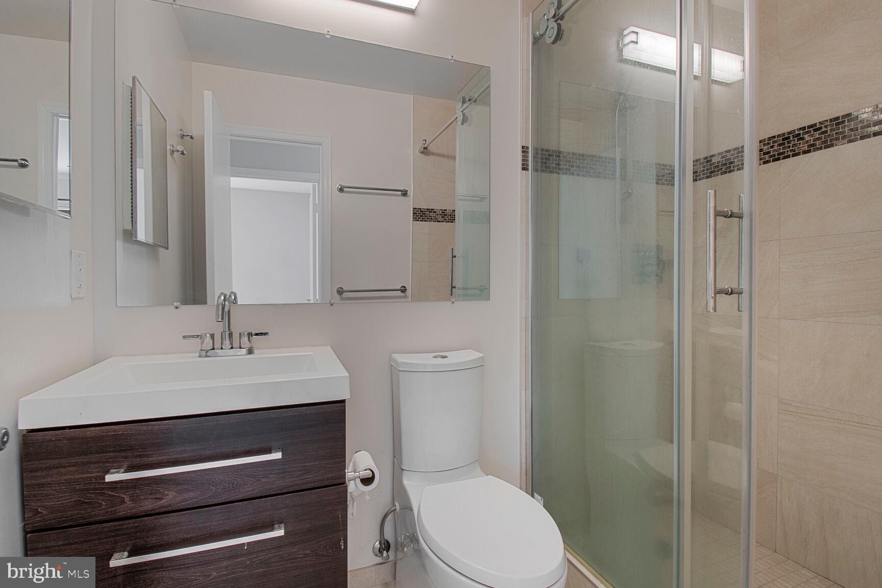 1020 N STAFFORD STREET 409