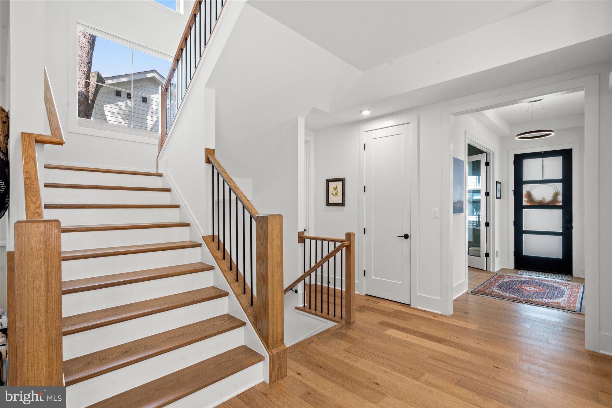 2728 N EDISON STREET