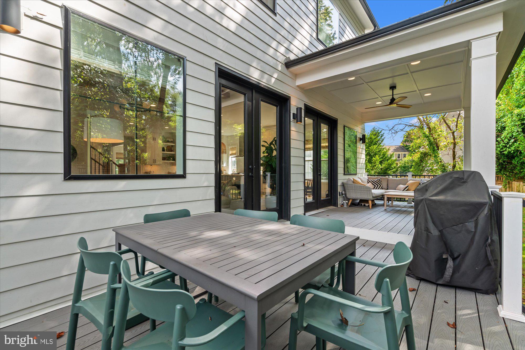 2728 N EDISON STREET