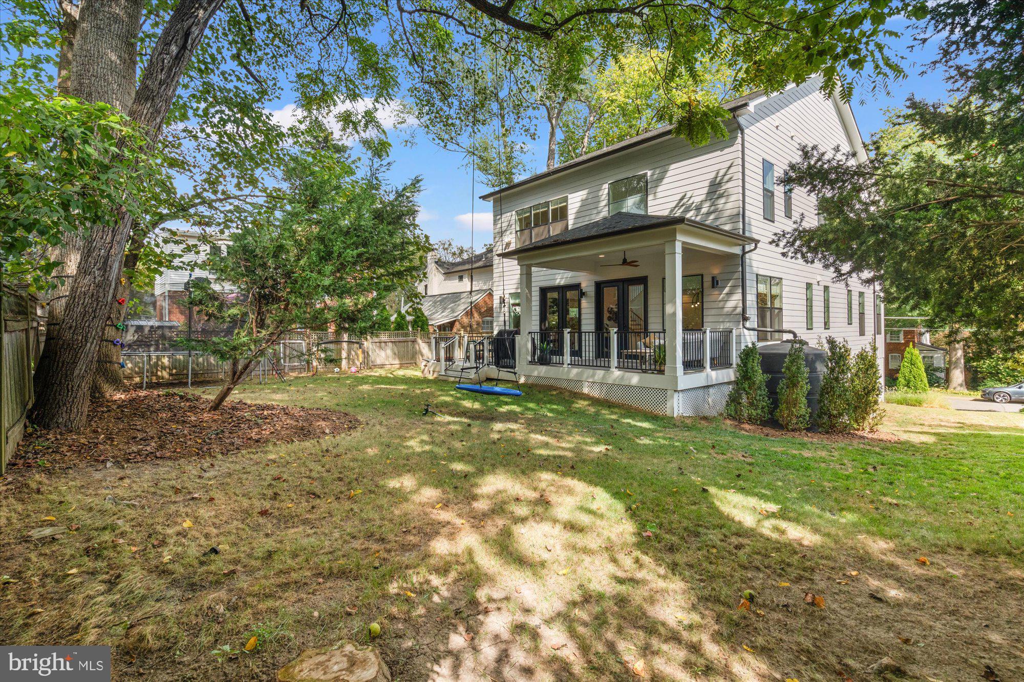 2728 N EDISON STREET