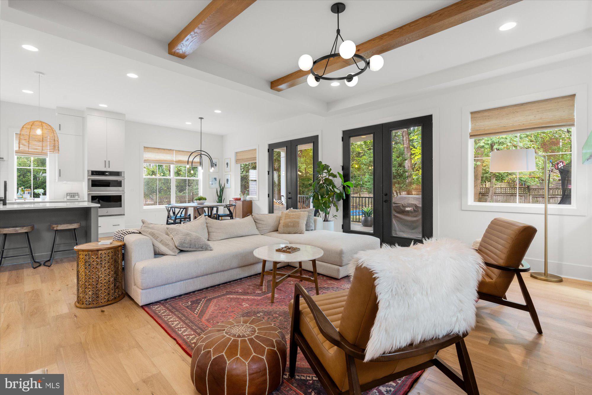 2728 N EDISON STREET