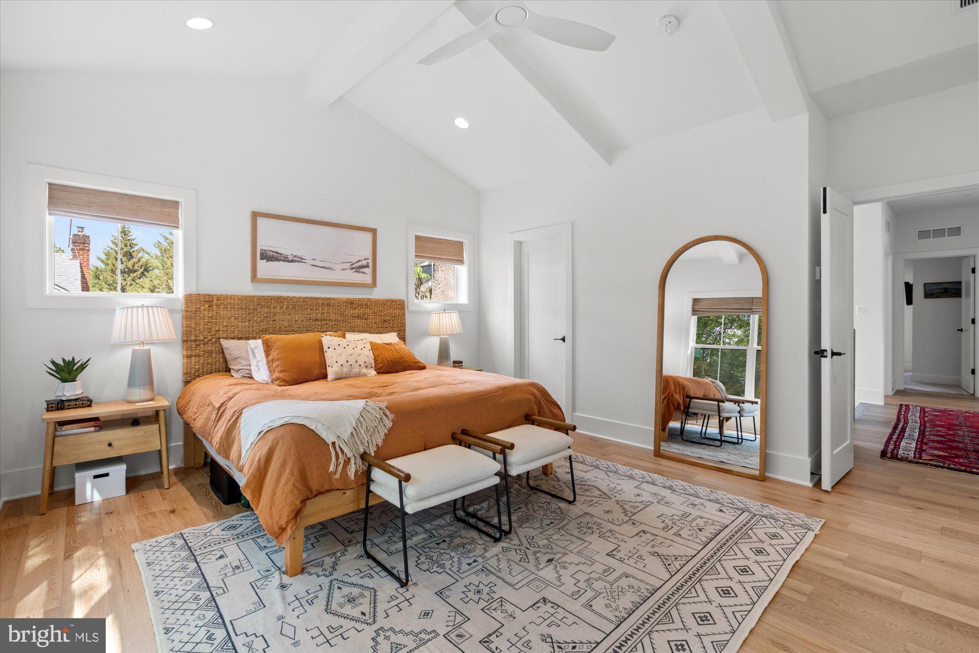 2728 N EDISON STREET