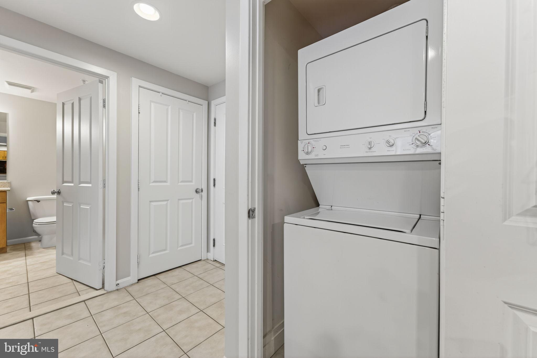 2220 FAIRFAX DRIVE 206