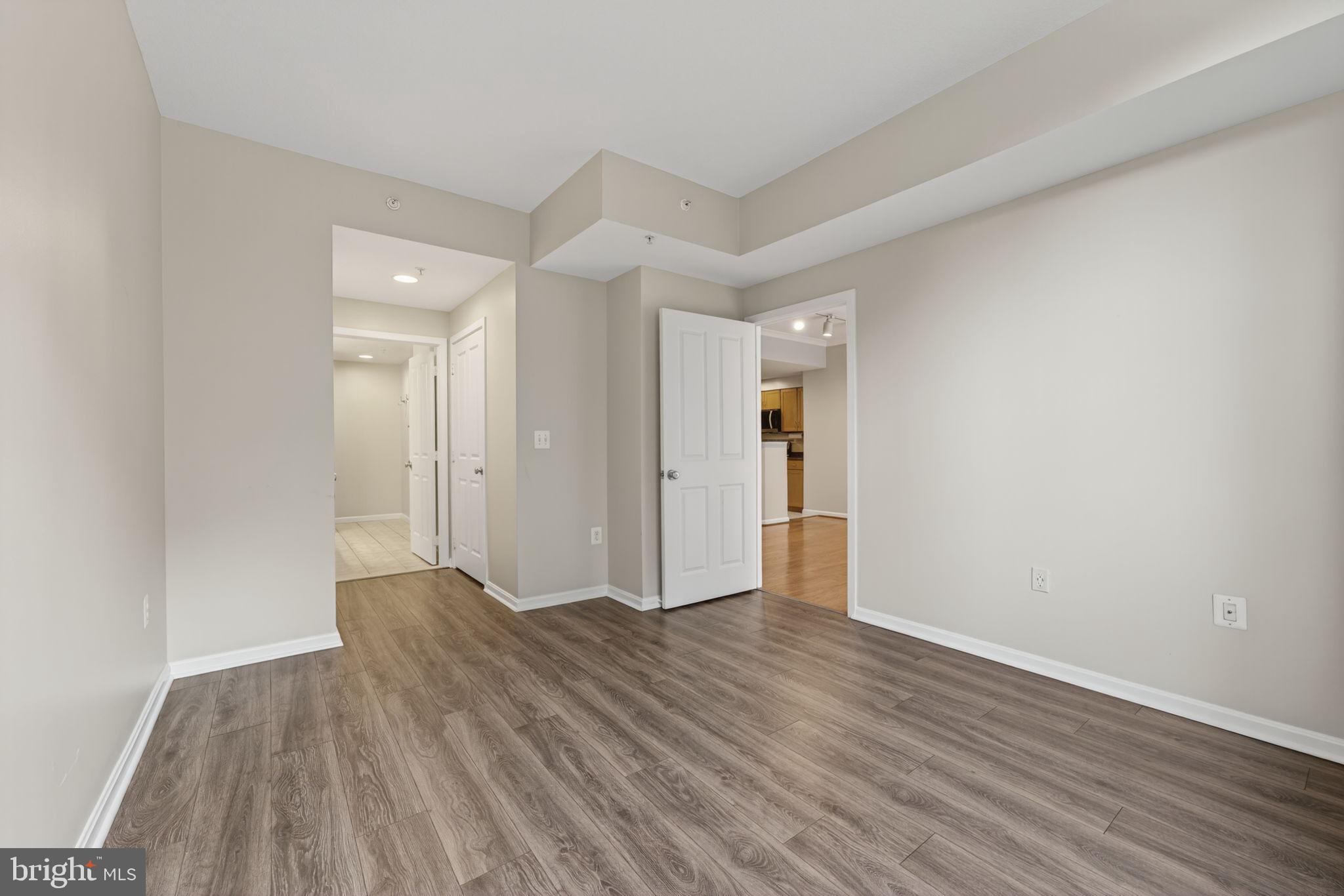 2220 FAIRFAX DRIVE 206