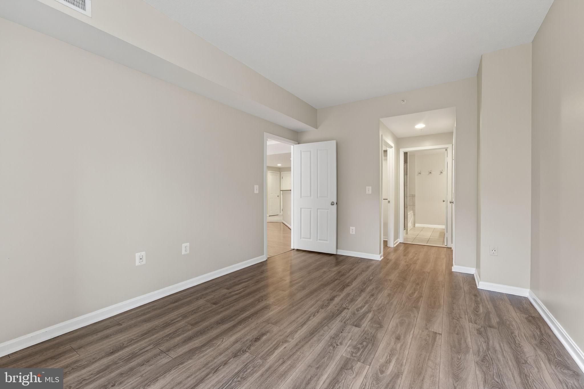 2220 FAIRFAX DRIVE 206