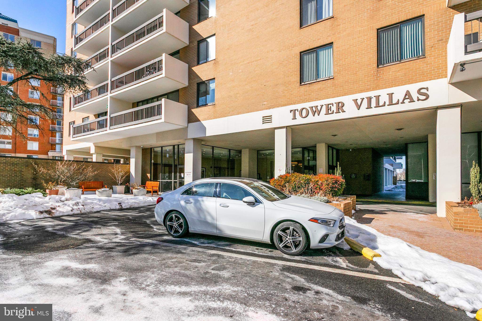 3800 FAIRFAX DRIVE 104