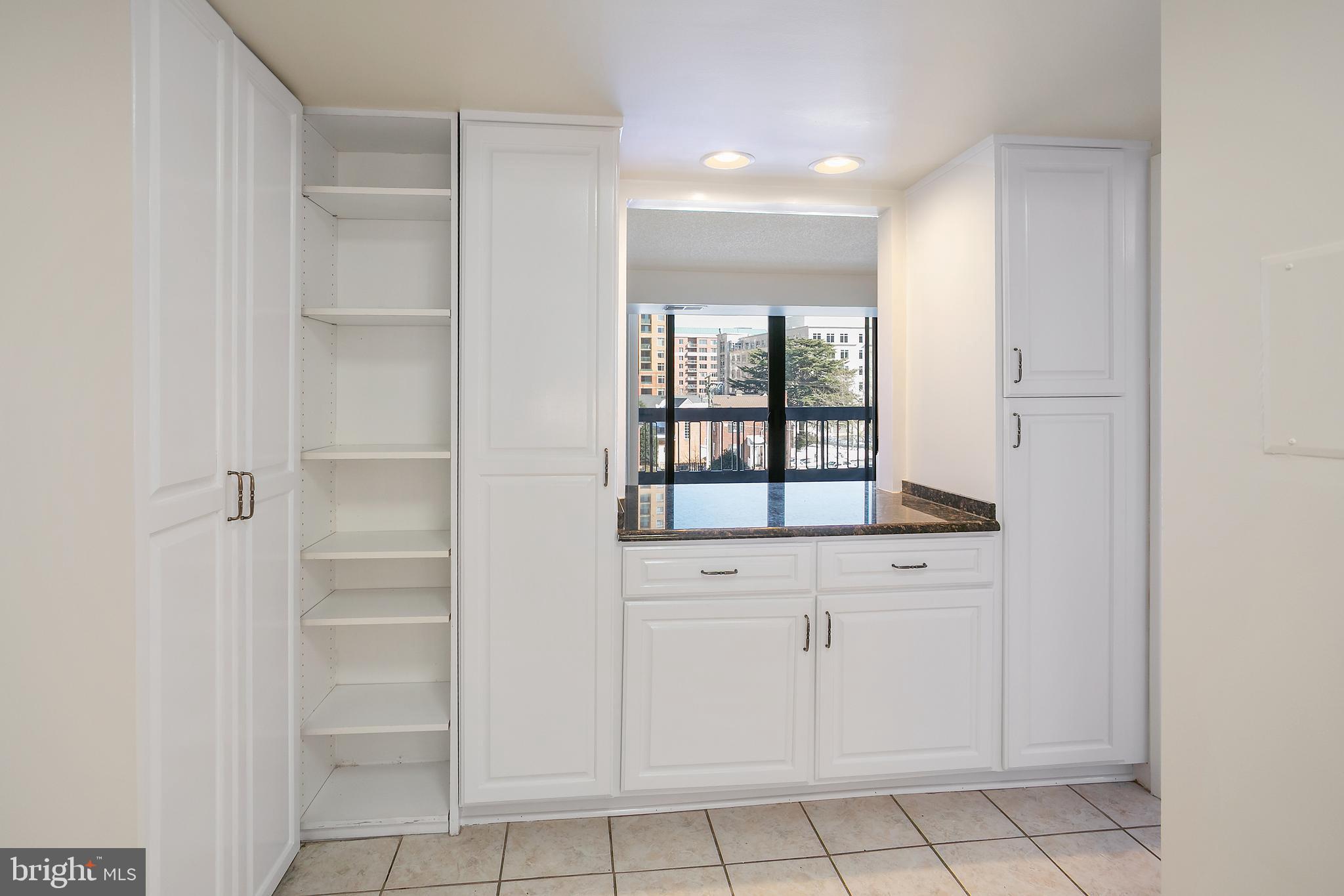 3800 FAIRFAX DRIVE 104