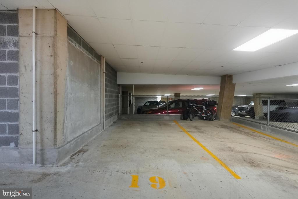 1615 N QUEEN STREET M603