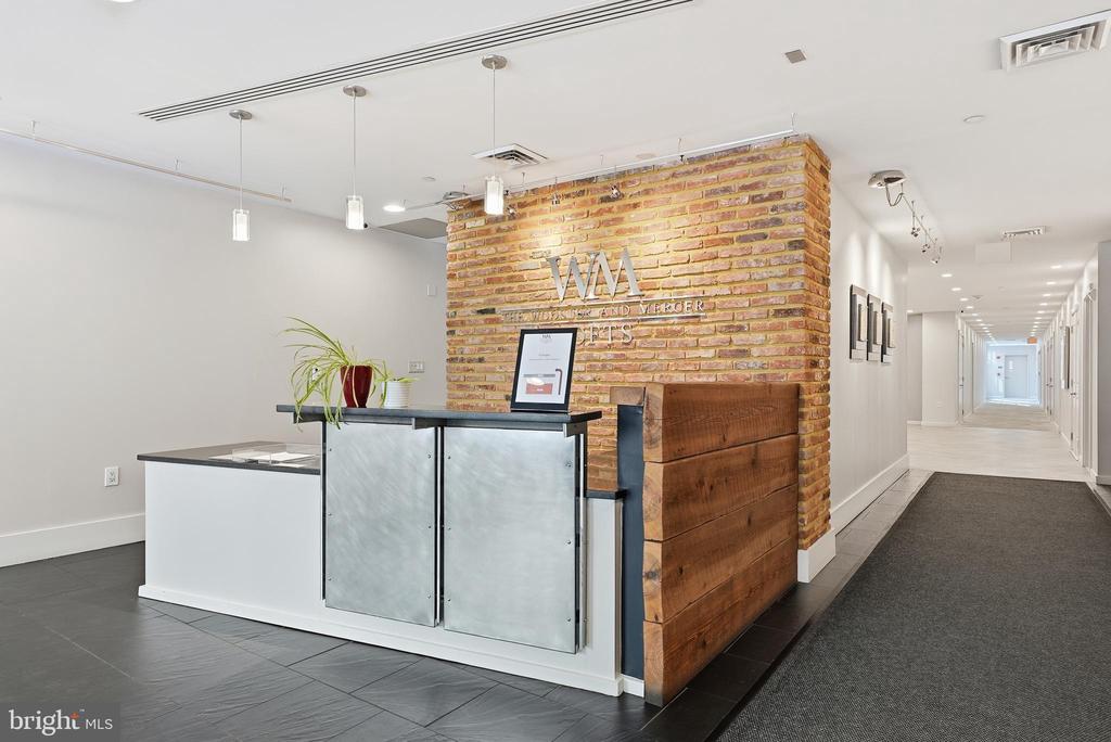 1615 N QUEEN STREET M603