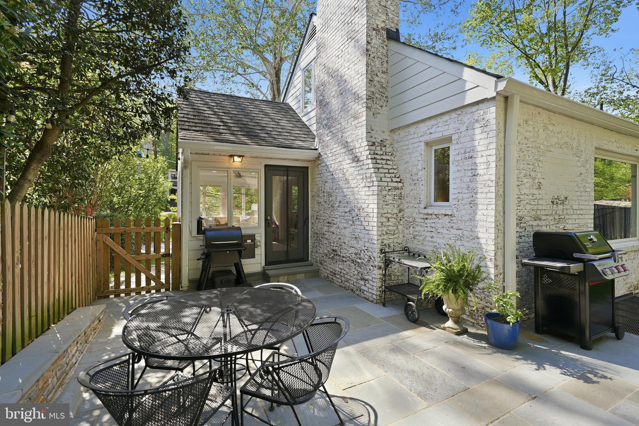 3808 30TH ROAD N