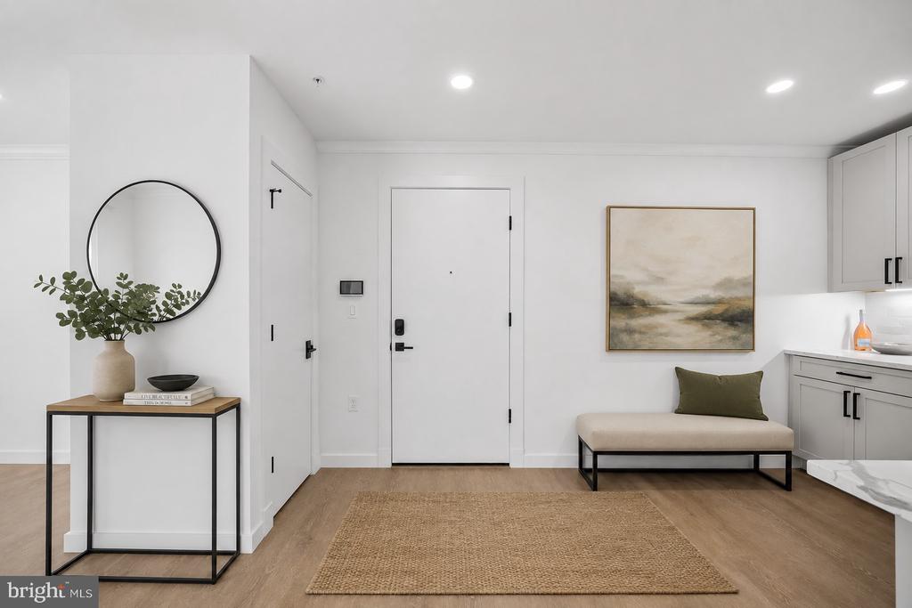 1201 N QUINN STREET Unit: 101