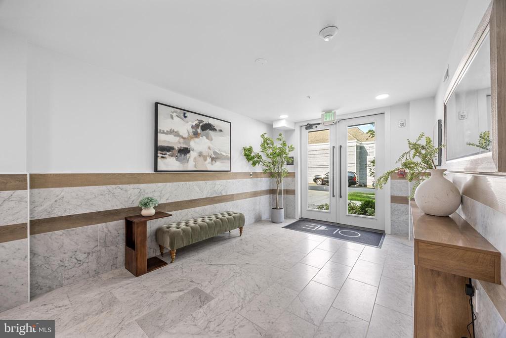 1201 N QUINN STREET Unit: 101