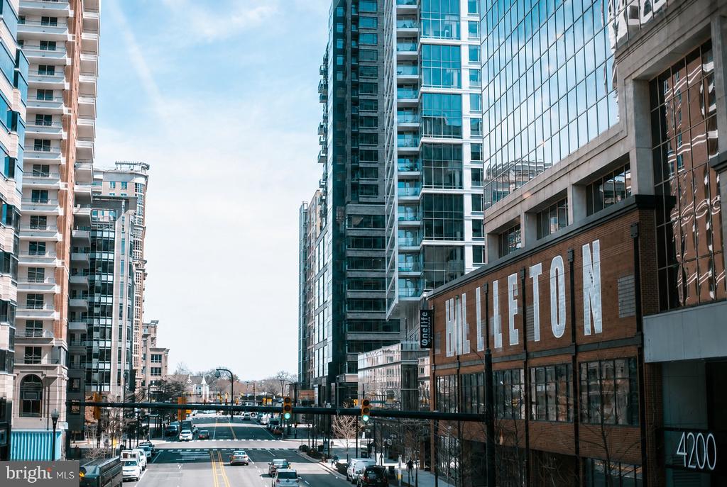 1201 N QUINN STREET Unit: 101