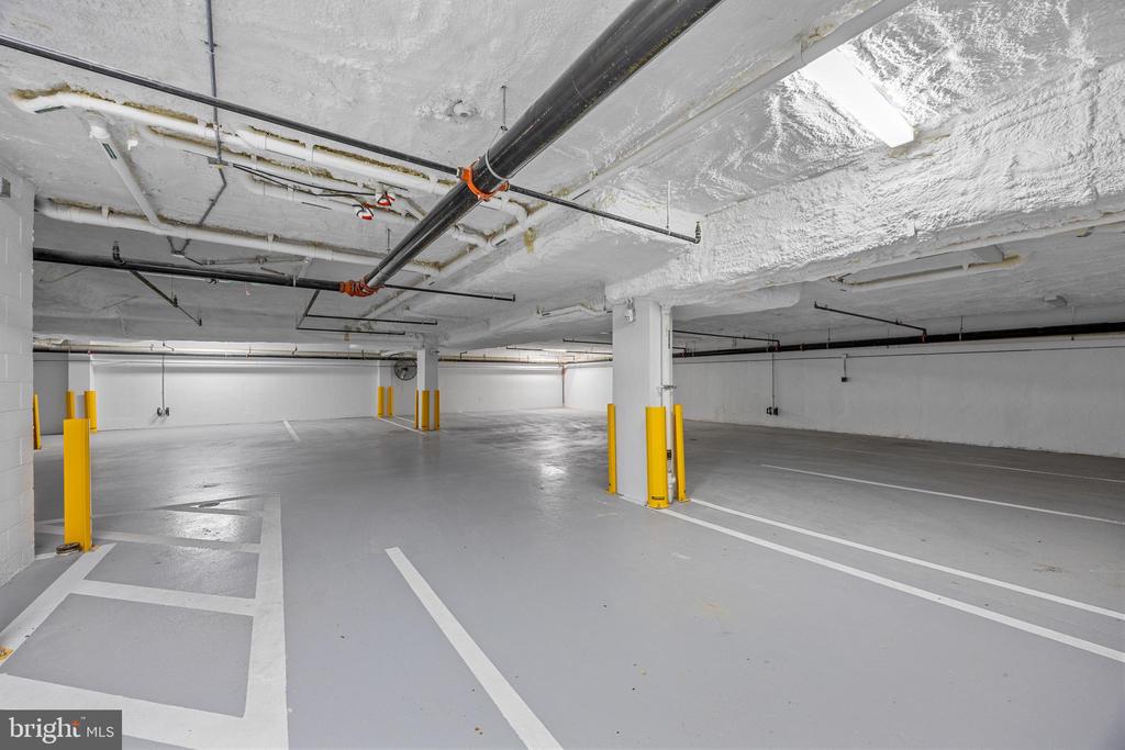 1201 N QUINN STREET Unit: 101