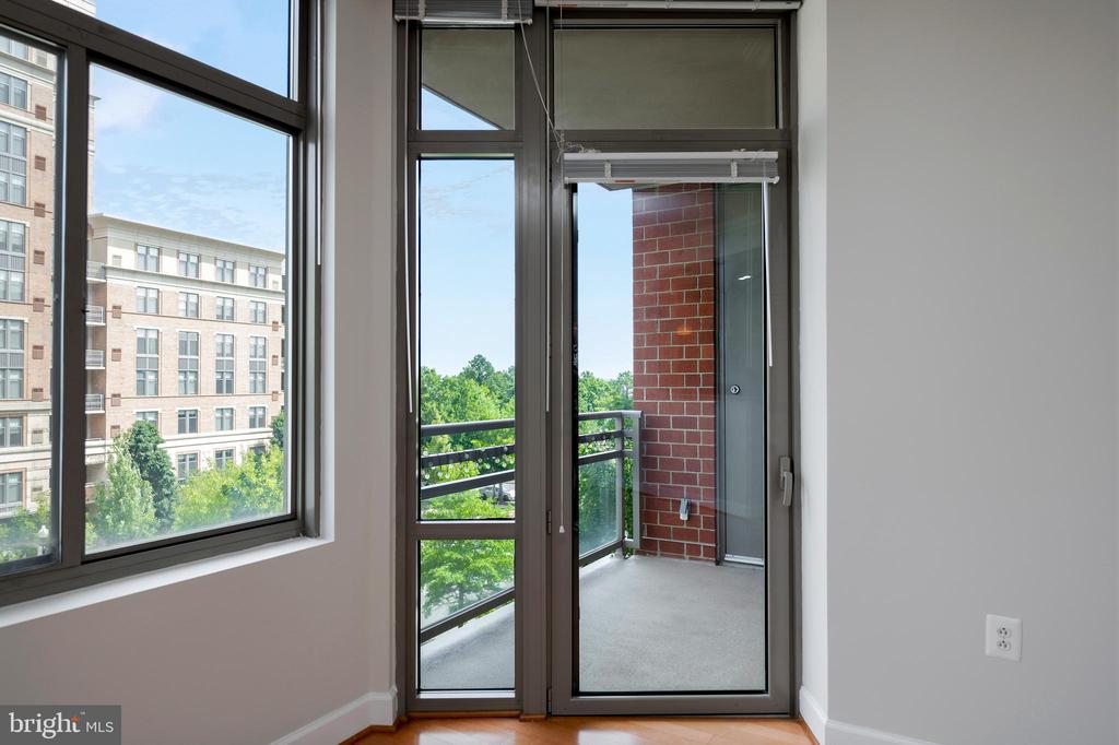3650 S GLEBE ROAD Unit: 445