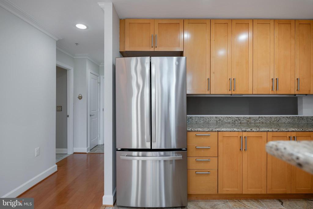 3650 S GLEBE ROAD Unit: 445