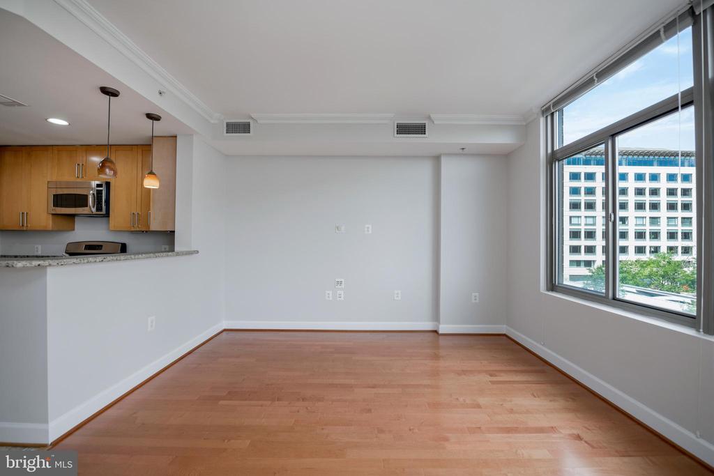 3650 S GLEBE ROAD Unit: 445