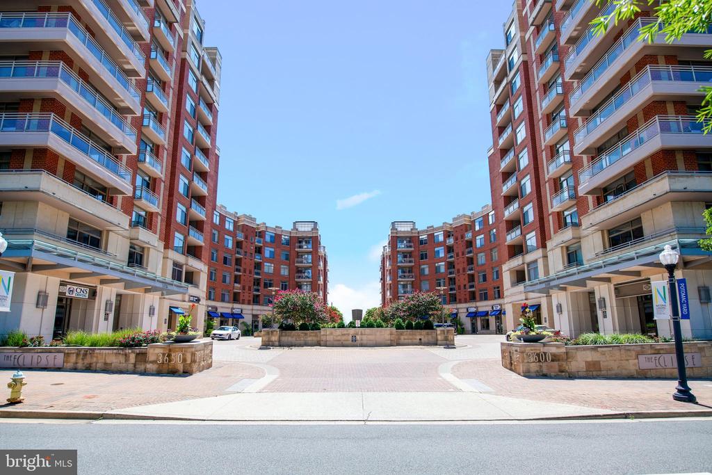 3650 S GLEBE ROAD Unit: 445
