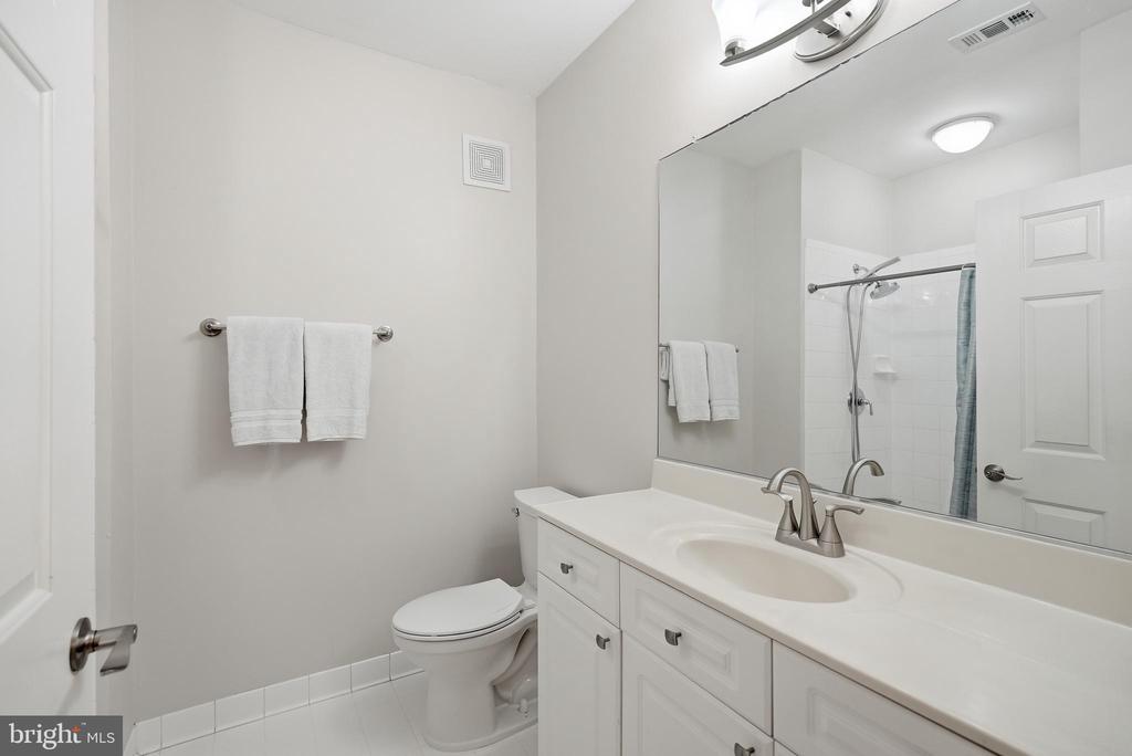 801 S GREENBRIER STREET Unit: 315