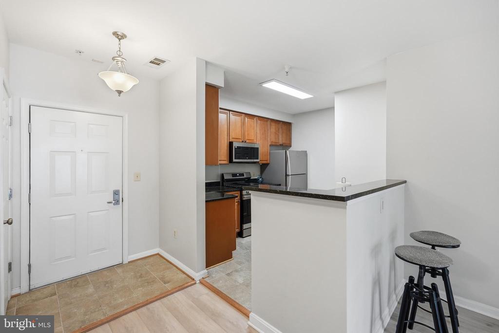 801 S GREENBRIER STREET Unit: 315