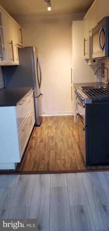 1200 S ARLINGTON RIDGE ROAD Unit: 710