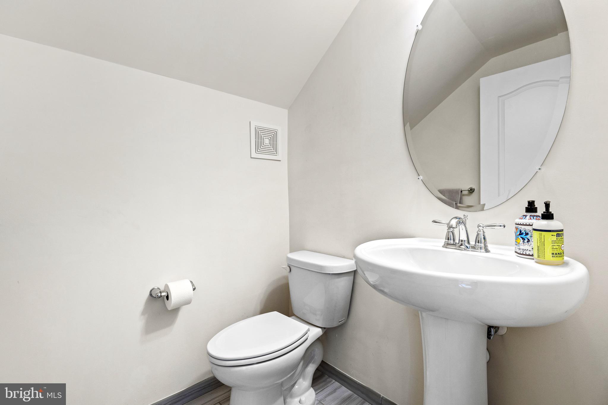 1365 POWHATAN STREET