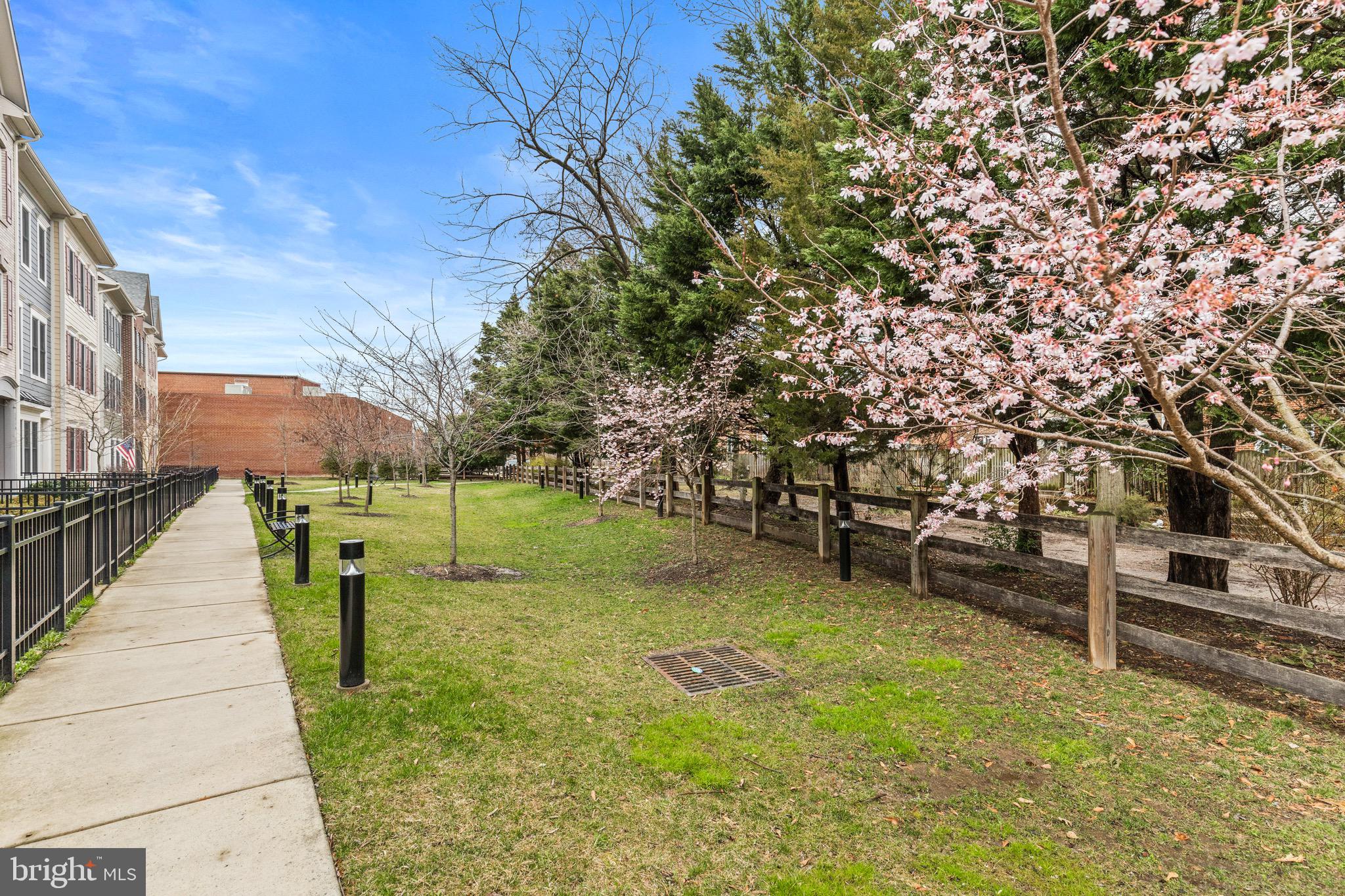 1365 POWHATAN STREET