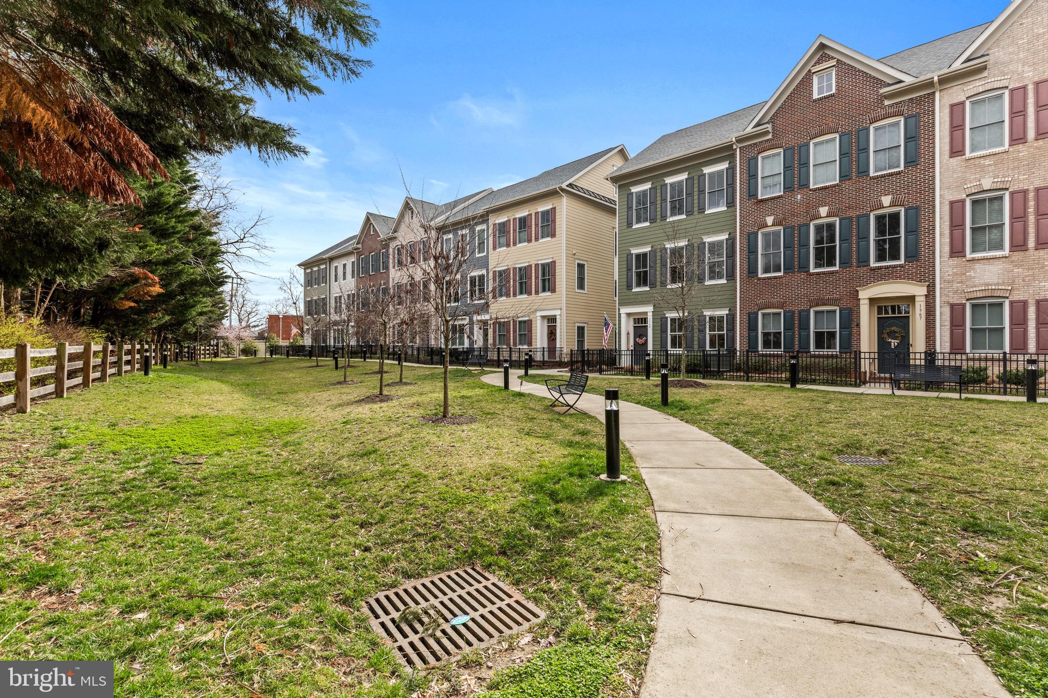 1365 POWHATAN STREET