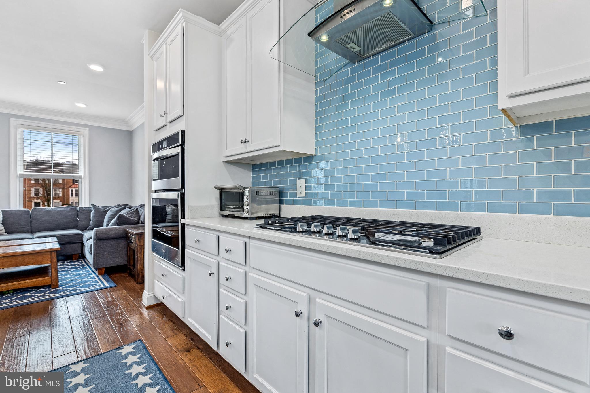 1365 POWHATAN STREET