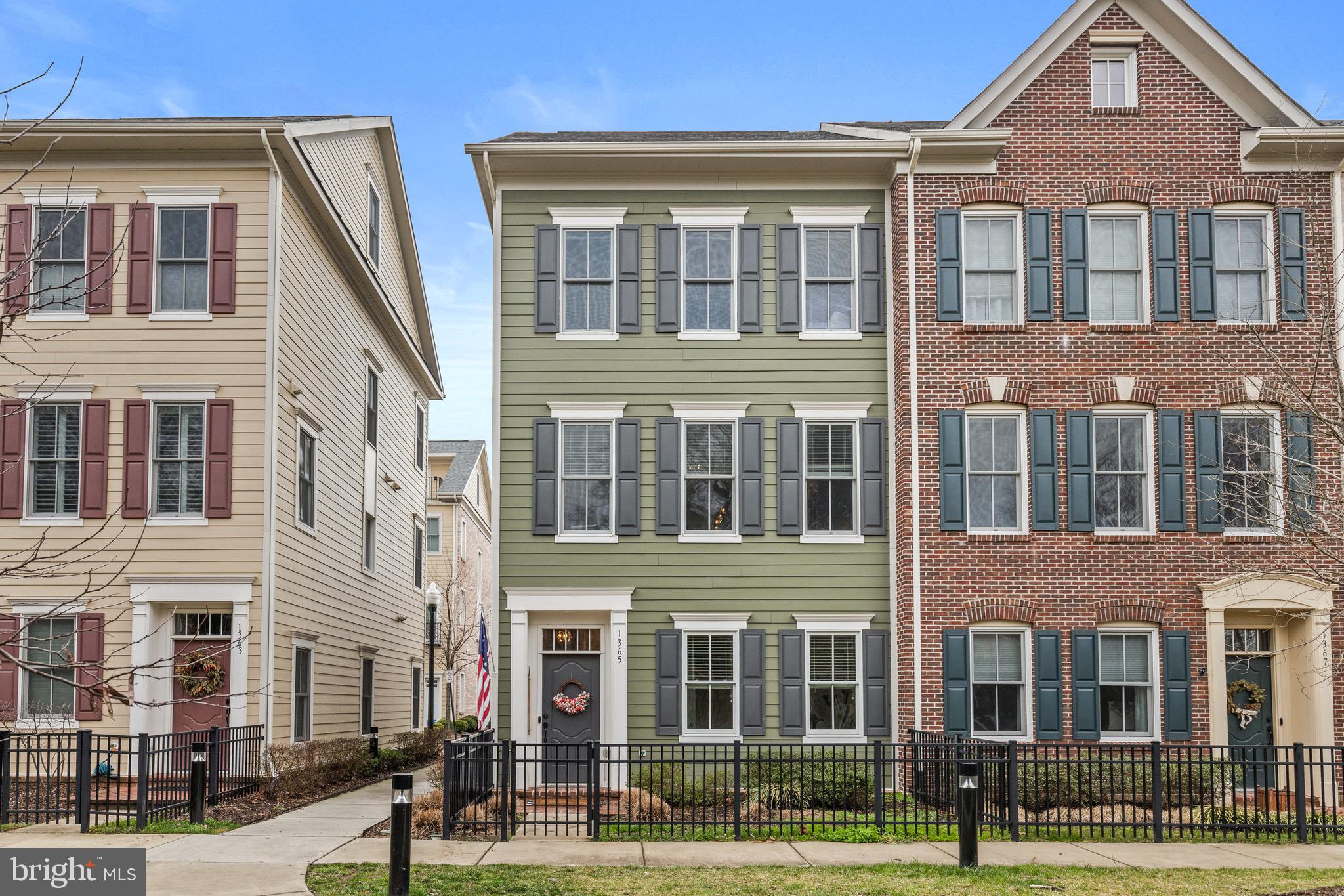 1365 POWHATAN STREET