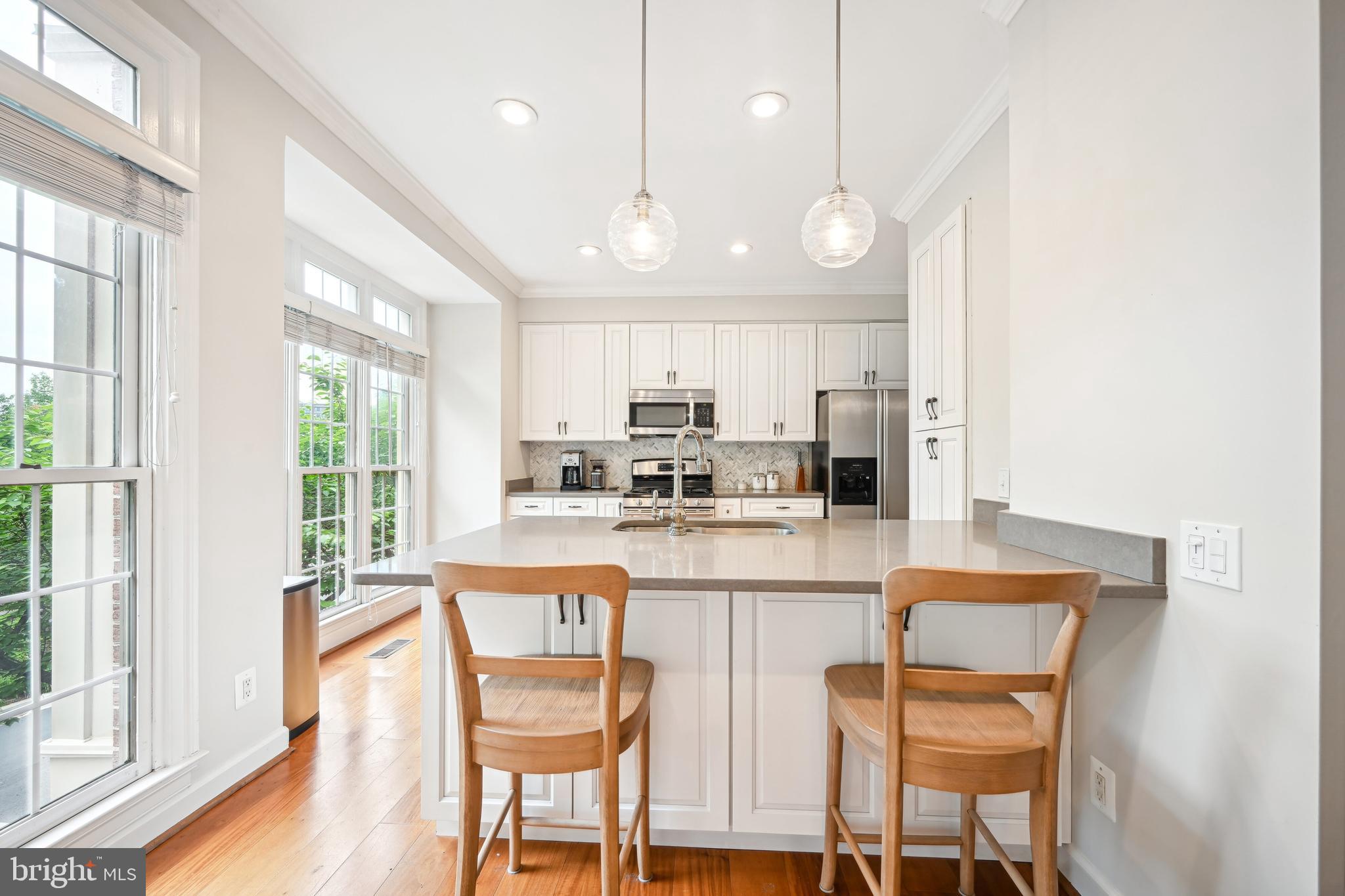 4656 KINSEY LANE