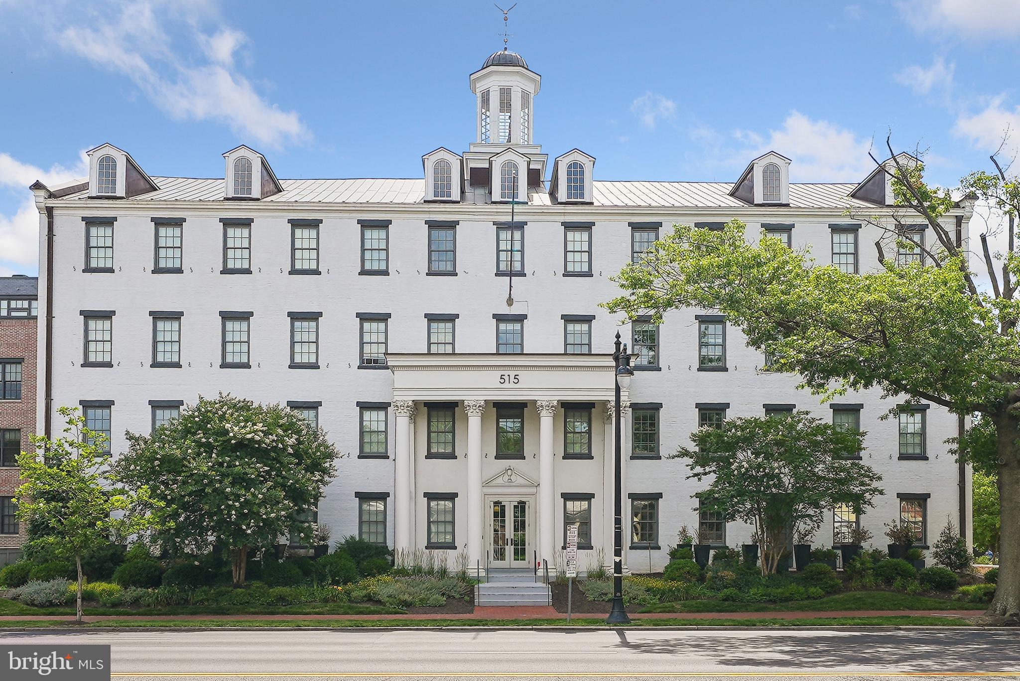 515 N WASHINGTON STREET 401