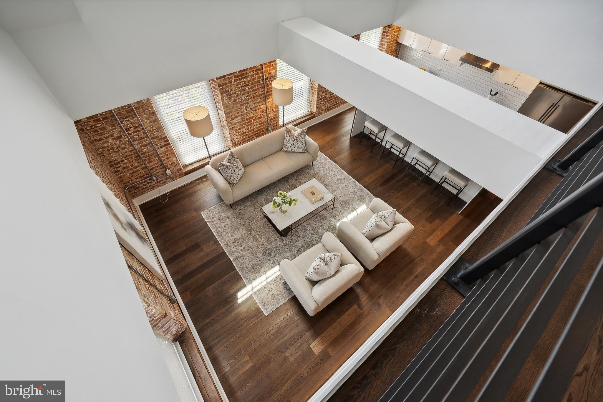 515 N WASHINGTON STREET 401