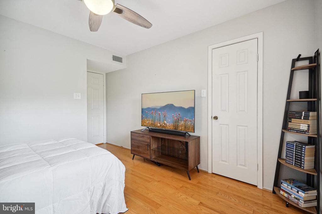 3310 WYNDHAM CIRCLE 315